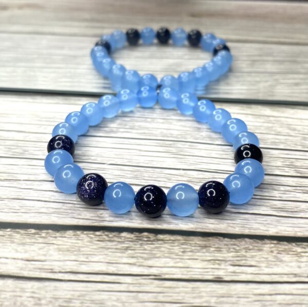 Blue Chalcedony Gemstone Bracelet
